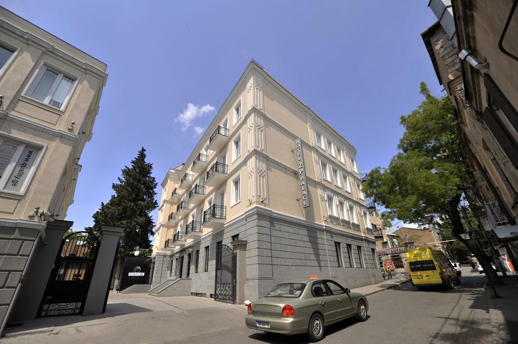 Hotel Zp Palace Тбилиси Екстериор снимка