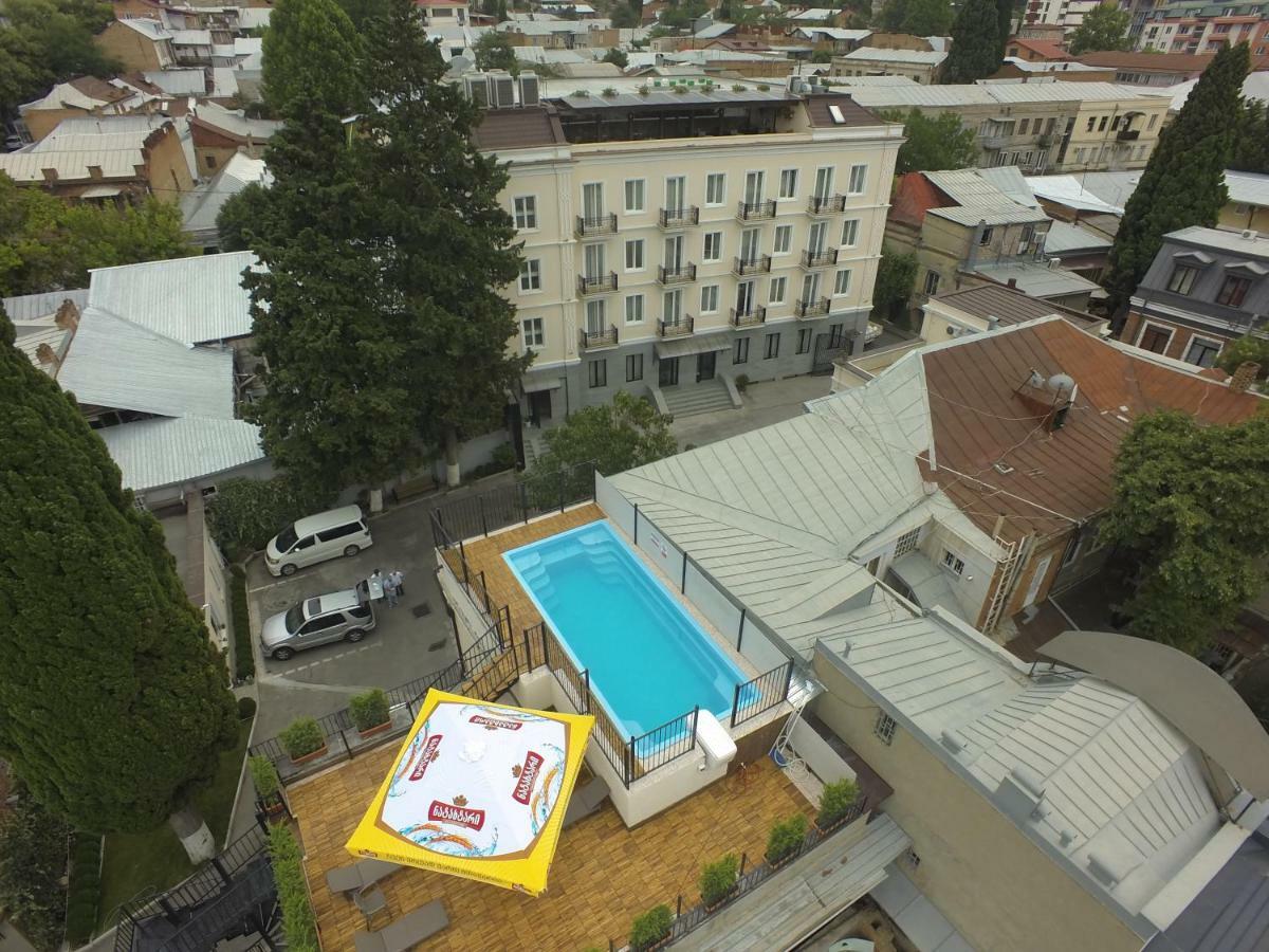 Hotel Zp Palace Тбилиси Екстериор снимка
